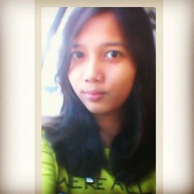 elsaamanoraa's profile picture. although life is hard, everything is expensive, the test is difficult, trust one fact: smile is still free.