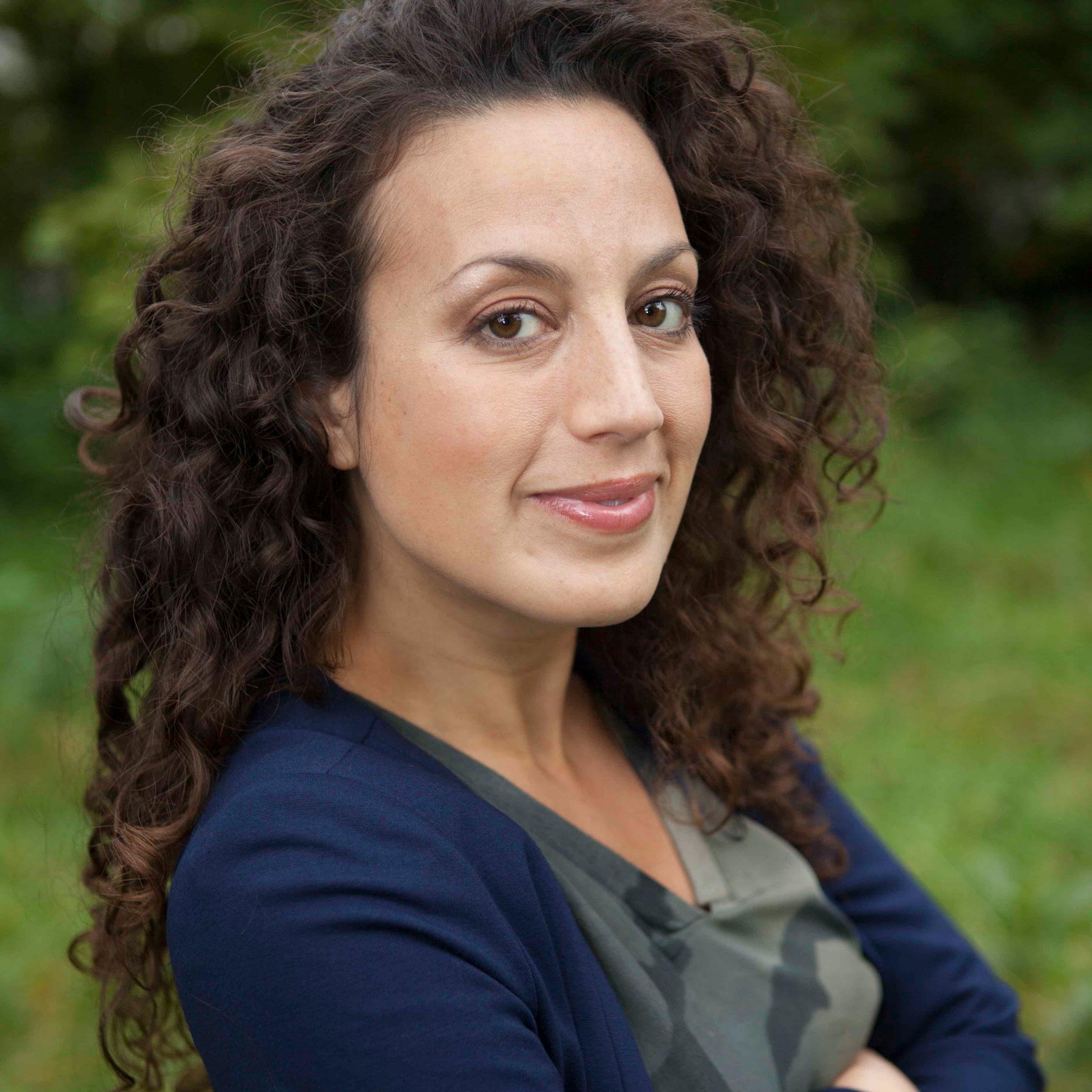 IkZoekEenBaanTV's profile picture. In het nieuwe RTL-programma Ik Zoek Een Baan volgt presentatrice Nadia-Jane Bristoll verschillende mensen die werkzoekende zijn.