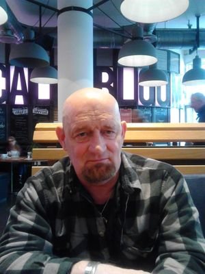 reekjha's profile picture. 