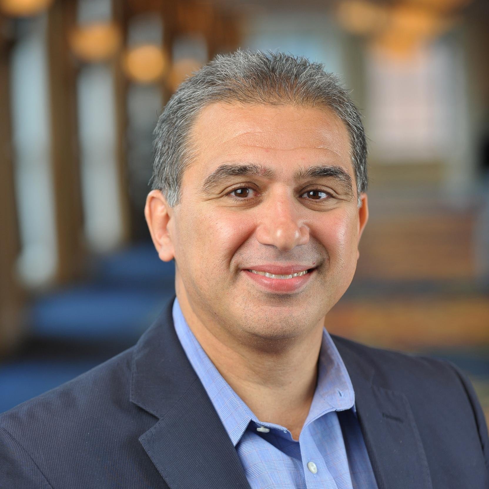 farzinkiani's profile picture. 