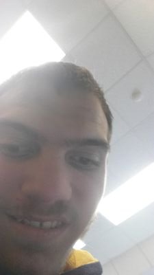 hey im dylan im 20 i love hanging with friends