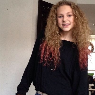 TukBritney's profile picture. 