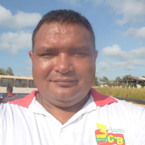 Vice-presidente do PCdoB de Laranjal do Jarí,Vice-presidente da CTB/AP, Secretario Geral da UMAMLAJ e Secretario de Formação da UNEGRO.