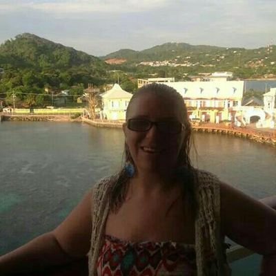 ashleyharrell07's profile picture. hi my name is ashley and I love to be with my friends. I love to laugh and I am very involved in special Olympics