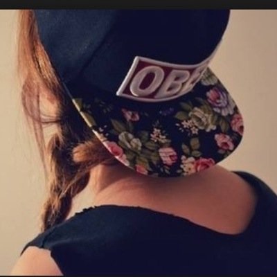 kenzahamd's profile picture. 