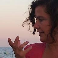 Comunicadora digital en https://t.co/XGoNnmjyto, creadora de contenidos y nuevas narrativas especializada en @Medium. Escritora.