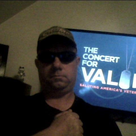 Bambro333's profile picture. 