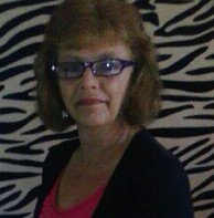 im divorced have 3 grown children try to live life as a good caring person love animals try to help others in any way i can