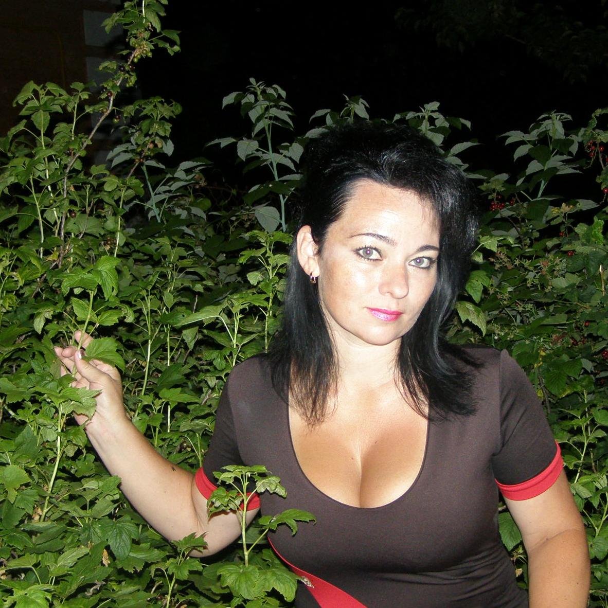 Oksana2016's profile picture. 