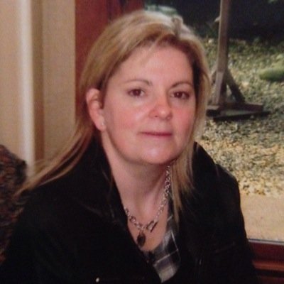 Debbie_T77's profile picture. 