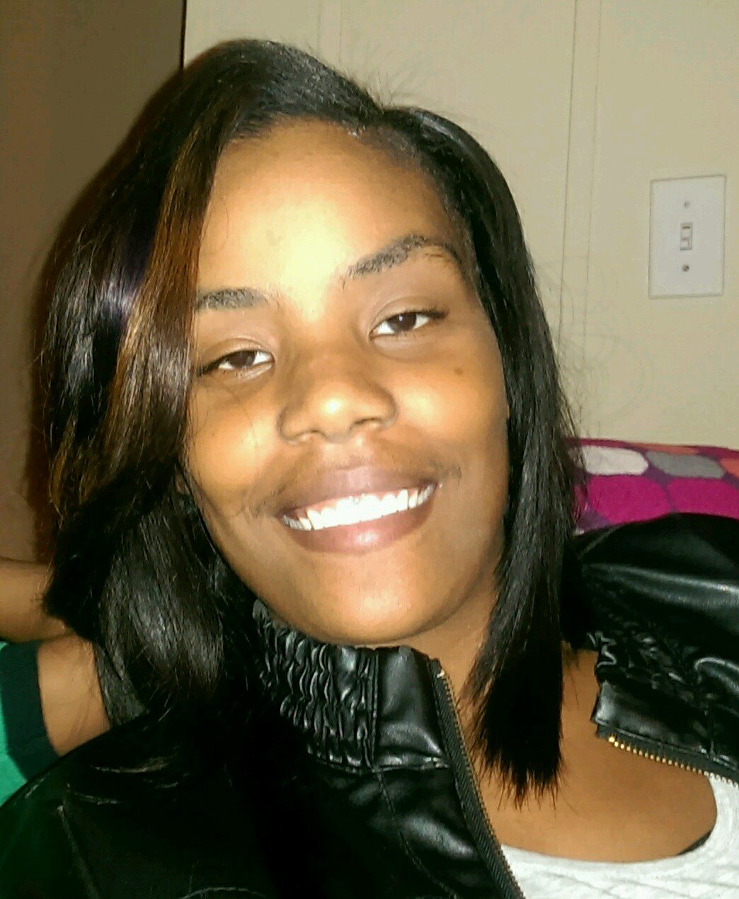 Strong, smart, beautiful young mother of 2. Been threw a lot but have learned & still is learning. To know me is to love me:)Just striving for perfection!