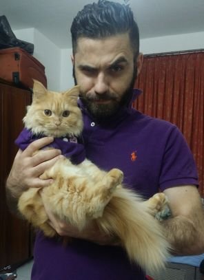 Gelgamie's profile picture. هو الصمت بين النّفَس و النّفَس