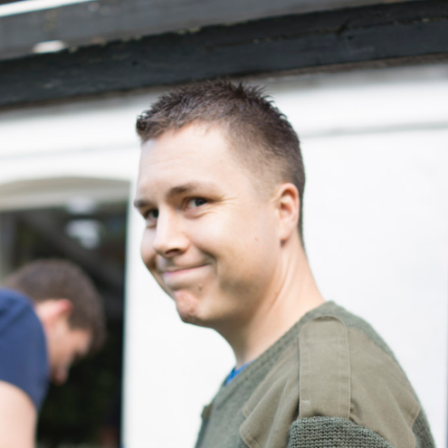 dennus's profile picture. no bio