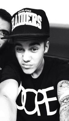 BELIEBERS ESSA CONTA FOI FEITA PARA AJUDAR NA VOTAÇÃO, ATIVEM AS NOTIFICAÇÕES!