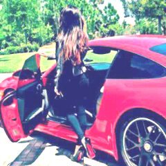 Nazz_30704's profile picture. Instagram: Nazranaa