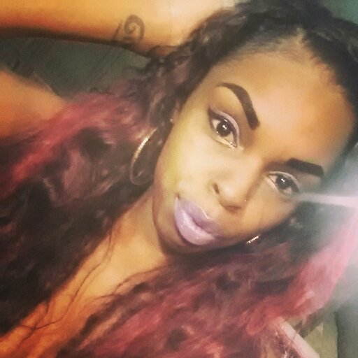 Ro_ZAYYYY's profile picture. #BornQUEEN *I COME ALIVE IN THE NIGHT* #PANDORA The Road To Success Is A Beautiful Nightmare ☆I MAKE IT LOOK EASY☆ ♥ @MEEKMILL IS FUTURE HUBBY♥