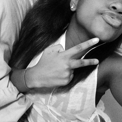 MrsCrownedBitch's profile picture. Uh Huh Hunny. Avi Is Yours Truly