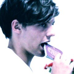 free follow by @fappinglou bc i love you