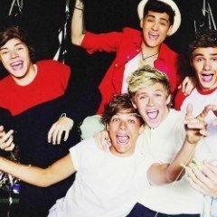 it's a voting account and a free follow from @mak_jane go and follow her and ask for a follow back :)