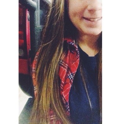 LadyUpNorth_'s profile picture. 20. Currently aboard the hot mess express. Queen of sacrasm. Master of sass. Future Paramedic. I like @fireanddiesel's beard♡