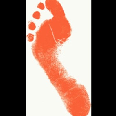 FootballersFeet's profile picture. Using player footprints as the basis for the image, literally letting the players feet do the talking and giving fans a personal piece of a footballing legend.