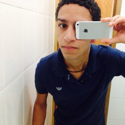 Se com todos os defeitos do mundo, estamos sujeitos a sermos perdoados, por que entao com todos os mesmos defeitos nao podemos amar o proximo?! 
Tio do Henry