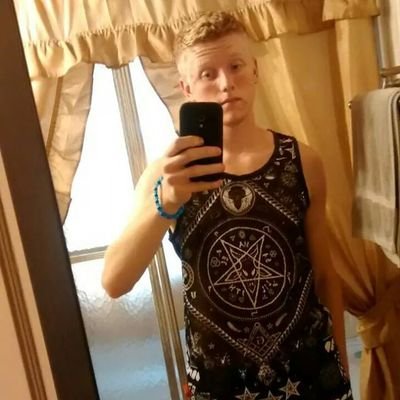 BloodOfViexaR's profile picture. kik: http://t.co/QCV5WiLm92.Murder. (use all periods)