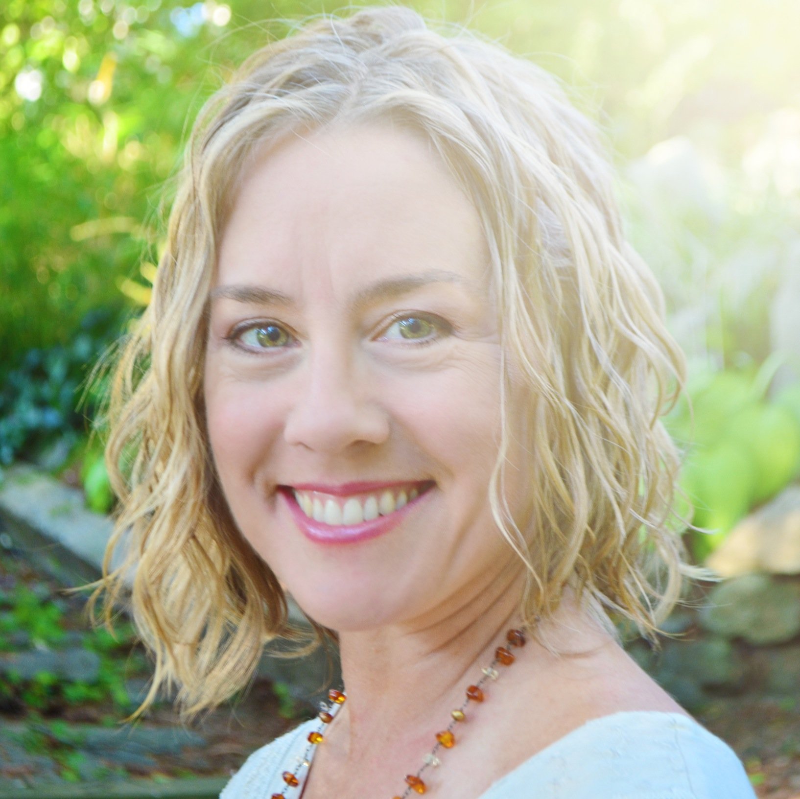 Holistic support for your healing journey leading you back to your true nature. Live Periscope Broadcasts @KaivalyaLife https://t.co/VycILj6VD5