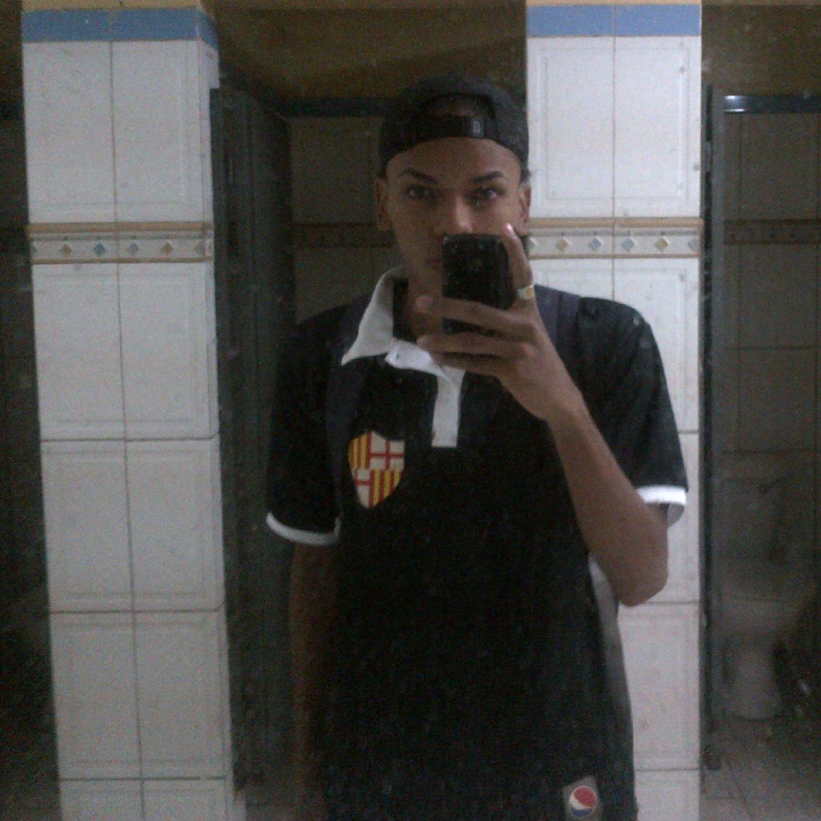 ♥ BarcelonaSC Mi Primer Amor ♥  #SurOscuraEcuador ♥  Dios-Familia-Lealtad- REVOLUCION..!! SOC10BSC 
Instagram Gilson_rv