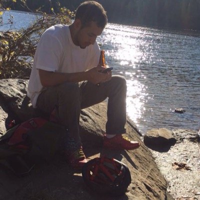 souloistic's profile picture. I be in outer space, but i got inner peace :)