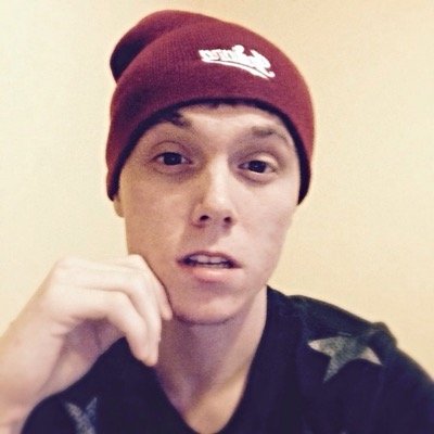 19 | Daddy | ATM | Snapchat: TrippyTrippy15 Rapper | Check out my SoundCloud below! 
Riot Boyz #OpenMic