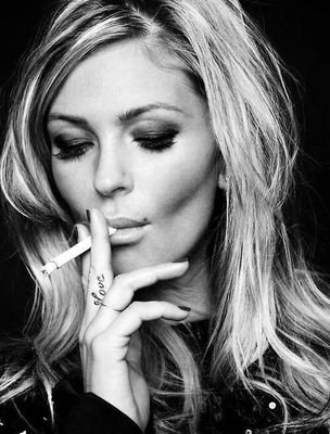 sibelizmm34's profile picture. 