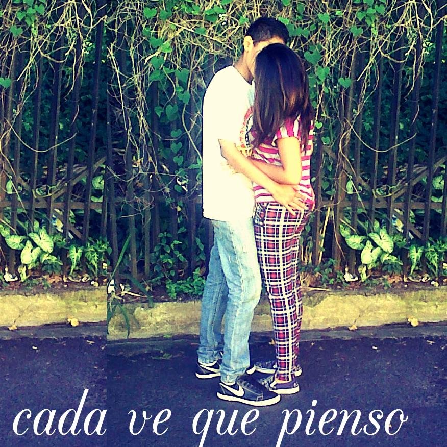 ♥
siempre espero ansioso el amanecer, ya que así sabre que te veré otra vez.  ♥