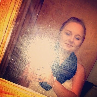 Going to start youtube with my bestfriend soon. - Singer - Wanna be a actress ❤️
