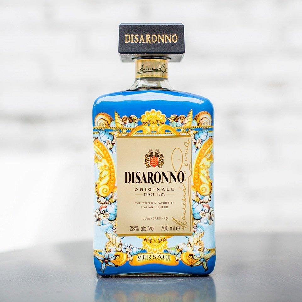 Capturing the spirit, flavour and dynamism of Italy, DISARONNO is the perfect complement to every stylish occasion. You agree that you are of legal drinking age