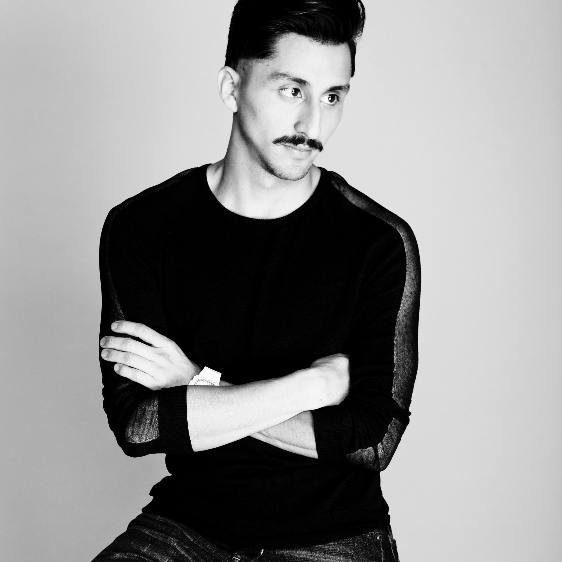 Matias__Hernan's profile picture. Ganador de Project Runway Latinoamerica 3ra temporada. /Director creativo de Matías Hernán / Stylist & Productor de Modas Freelance/contacto@matiashernan.com