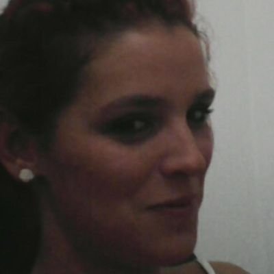 aanaesteves's profile picture. Orgulhosa mãe de duas princesas...  Podia ter feito tudo diferente mas com certeza não seria a mesma coisa...
