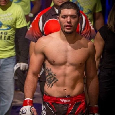 I just wanna follow the path god has made for me! Pro MMA Fighter #TeamVendetta #TheMoneyTeam #scorpio #vtechhokies #eagles #phillies #76ers #Stay$olid