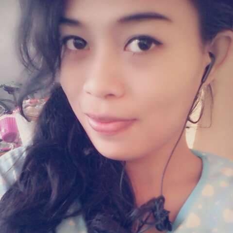 Hy . . . ||| I'm Novia Selfiana ||| Just call me Novi ||| I'm simple girls ||| Just Love my GOD ||| and My famely like that :* :* :*