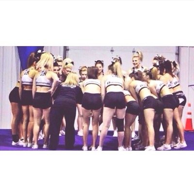 Medium senior all-girl level 5 Fca Diamonds! Follow us on our journey through the 2014-2015 season! #G4L