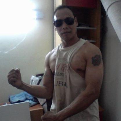 leurcasava's profile picture. 