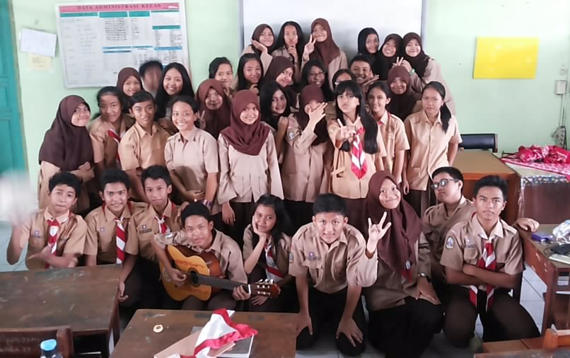 Semboyan X AK 1 'Kami murid mandiri yang suka bermusyawarah' Pak Waluyo♥