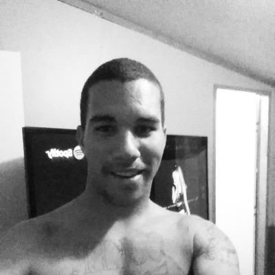 #teamtatted #teamnative ... All i do is travel the country making this money...