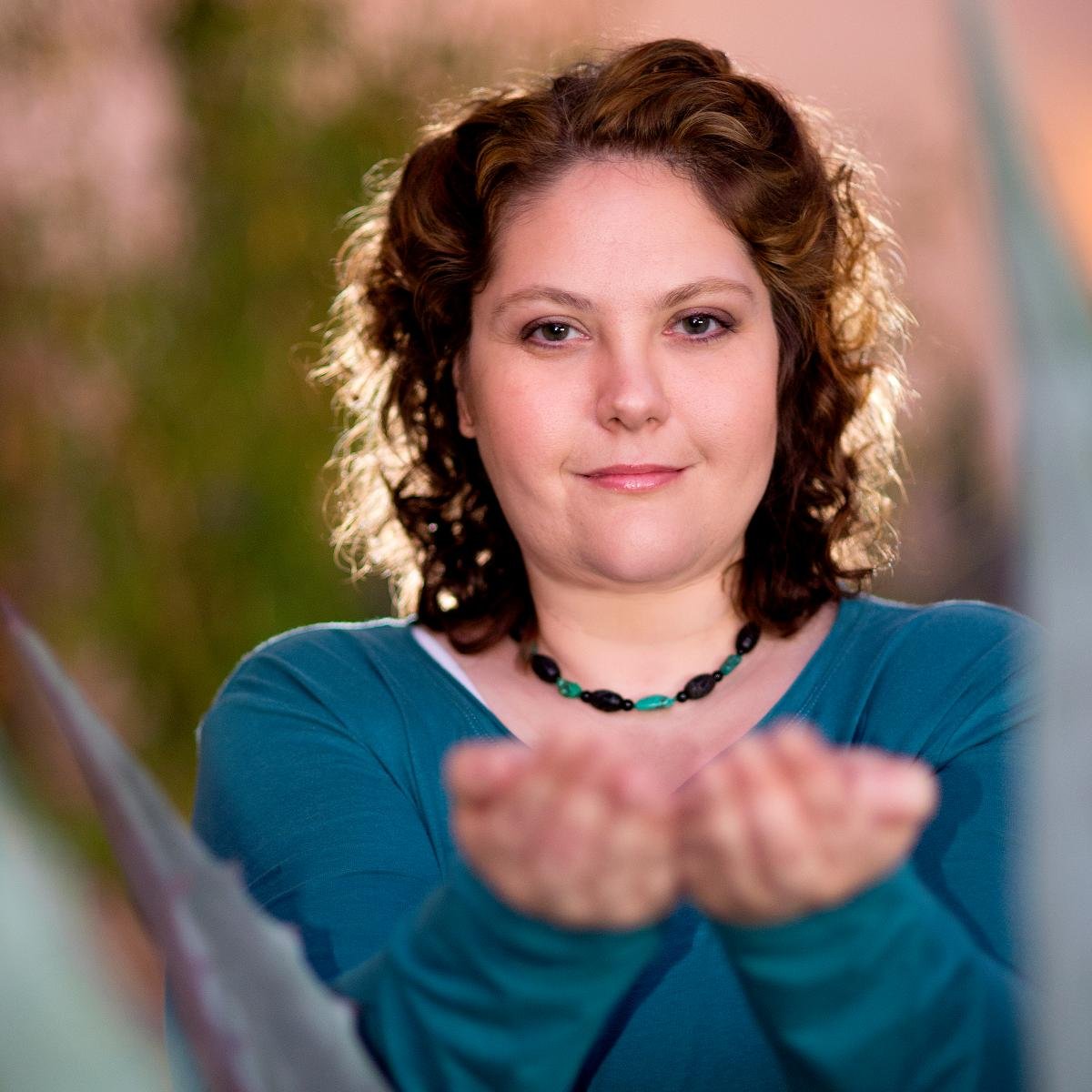 Infusion Jewelry Oils & Gifts, Advocate for Women, Independent Young Living essential oil distributor, 2 time gyn cancer Survivor, Gratitude Collector