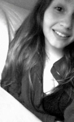 Name is Brianna. Follow and you'll receive a follow back! Single. ;*