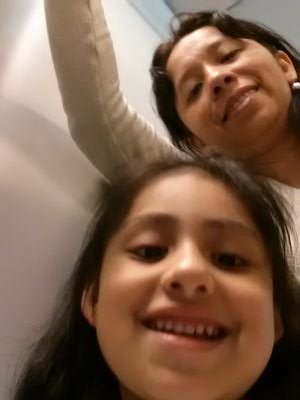 yisesc's profile picture. 