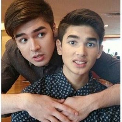 brother of kobe paras