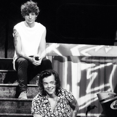 hiiii free follow from @louserstylinson ☺️ please follow back ❤️