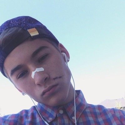 ibaileymc's profile picture. that dude that faves all of your tweets