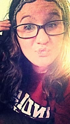 bee_89xo's profile picture. ♡